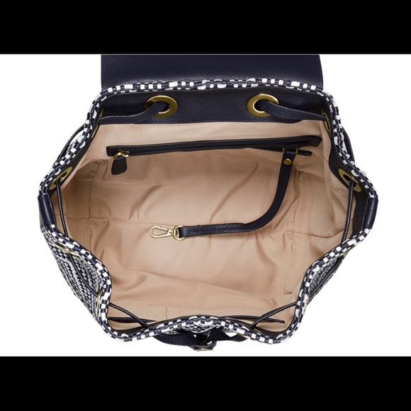 🌹SALE MICHAEL KORS Junie Chevron Leather Backpack - Picture 4 of 9